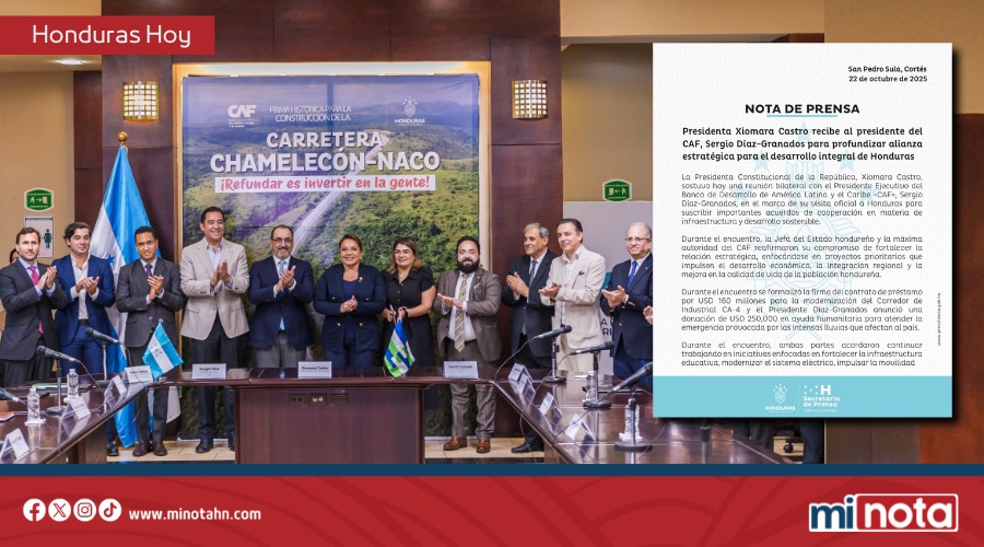 PRESIDENTA FIRMA CONVENIO DE PRÉSTAMO CON EL CAF PARA CARRETERA DE CHAMELECÓN–NACO